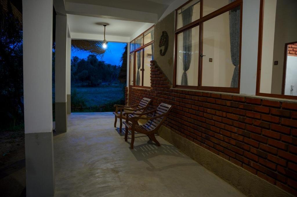 Wilpattu Green Cabin Achchamulai Exteriör bild